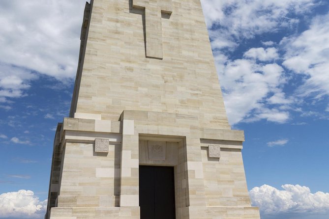 2-Day Troy and Gallipoli Tour from Istanbul - Expect a small group and an expert guide, but bring patience