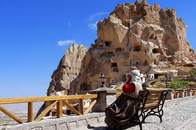 2 Days - Cappadocia Tour from Istanbul with optional Hot Air Balloon Flight - Guides and organization quality: what makes this trip feel easy