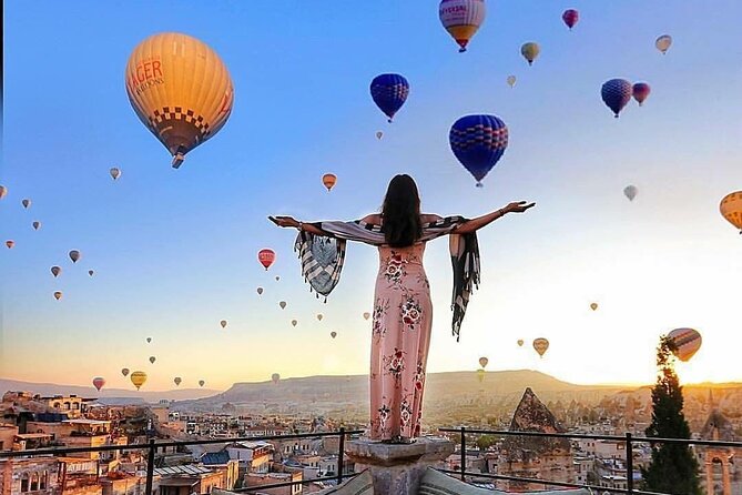 2 Days of Cappadocia Tour from Istanbul by Plane - Day 1: Göreme Open Air Museum, Avanos Pottery, and the Fairy Chimney Classics