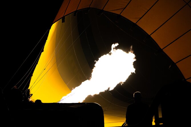 2 way Airport Transfer + Hot Air Balloon + 1 Day Tour (Green or Red) - Key highlights to look for