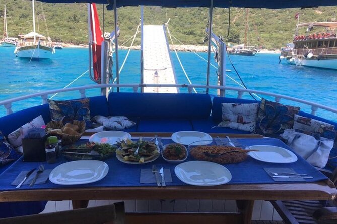 3-Hour Private Sunset Boat Tour With Dinner in Bodrum - Who this tour suits best, and who should look elsewhere