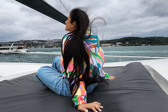 Afternoon Bosphorus Cruise Luxury Yacht with Professional Guide - Sailing the strait: Europe meets Asia, with currents worth knowing