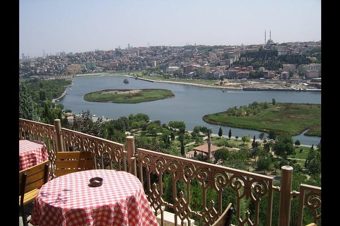 Afternoon Bosphorus Cruise Tour, Golden Horn Coach Tour and Pierre Loti Tour - The guide experience and the language factor