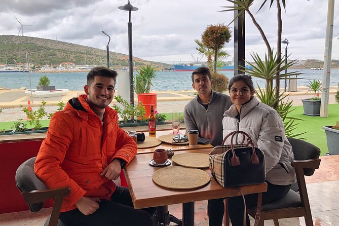 Alaçatı & Çeşme Chill Tour: Vibes, Streets & Snapshots - Professional Photo Shoot: Why This Tour’s Photos Look Better