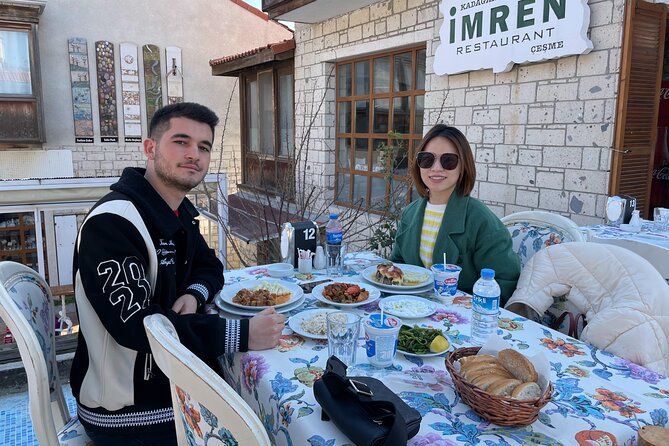 Alaçatı & Çeşme Chill Tour: Vibes, Streets & Snapshots - Faruk Acar as Your Guide: Relaxed, Flexible, and Helpful