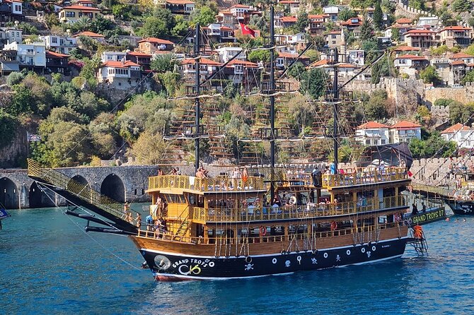 Alanya All Inclusive Pirate Boat Trip With Hotel Transfer - Boarding day: what the pirate ship experience feels like