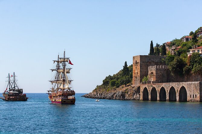 Alanya Cable Car, Boat Trip and Dimcay Tour - Alanya Castle by cable car: the big views and the real timing question