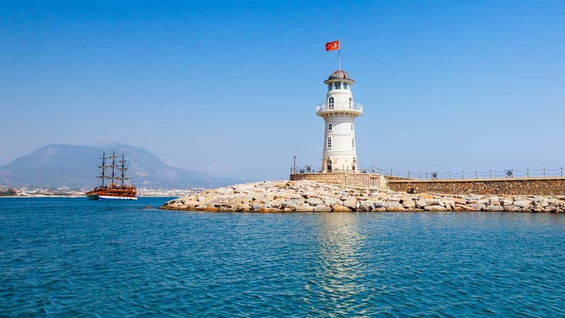 Alanya: Family-Friendly Catamaran Cruise with Castle Views - Entering the Day: Meeting at Alanya Harbour and Getting That Castle View
