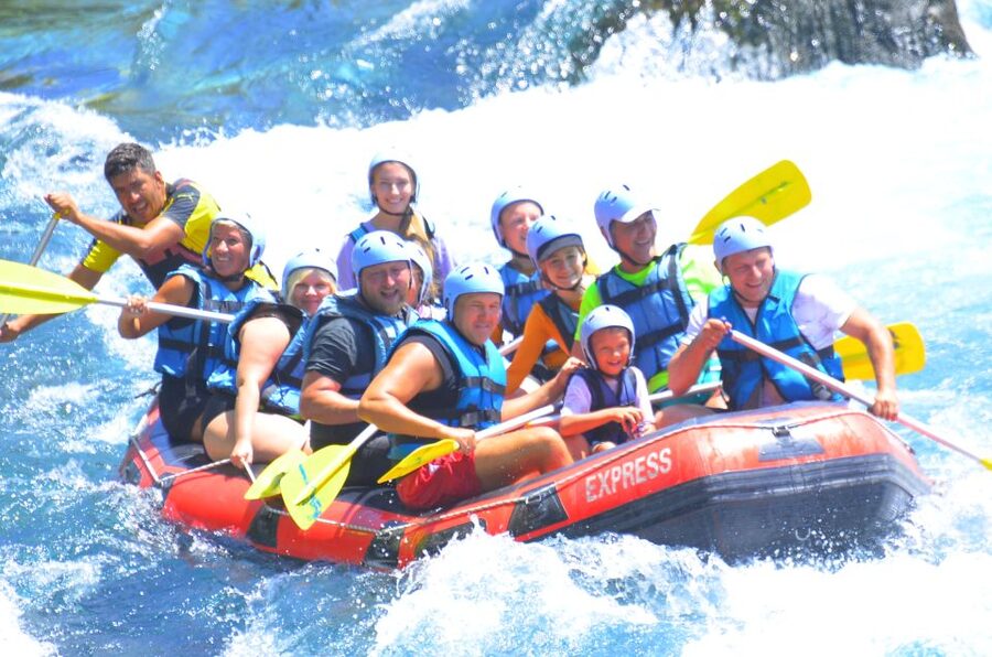 Alanya: Full Day Whitewater rafting with lunch and transport - Köprülü Canyon rafting, 10 rapids over 14 km
