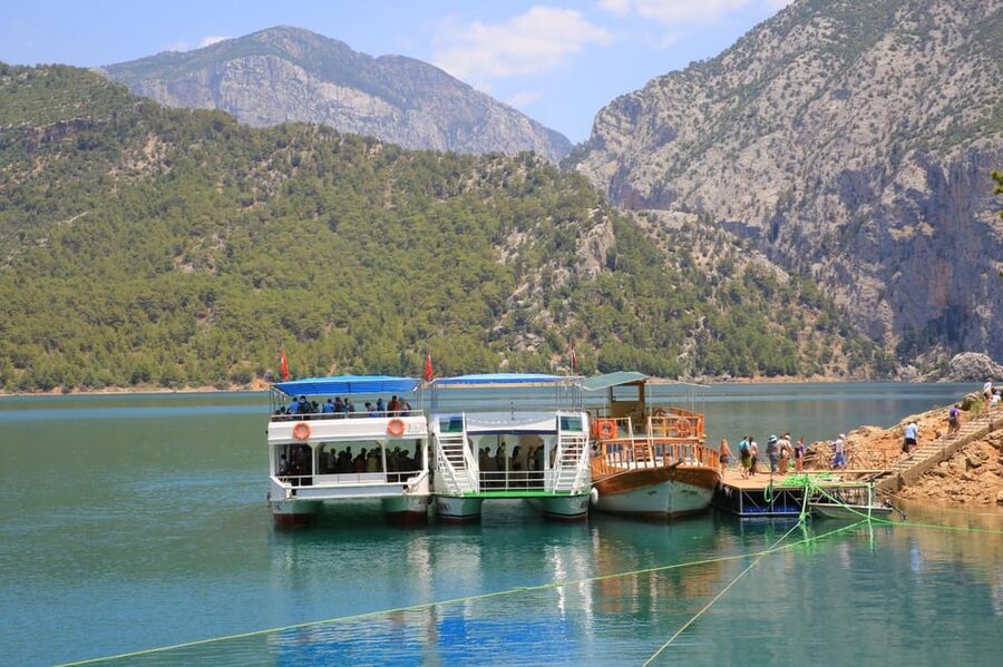 Alanya: Green Canyon Boat Trip with Lunch and Hotel Pickup - A Smooth 8-Hour Escape Into Green Canyon Water