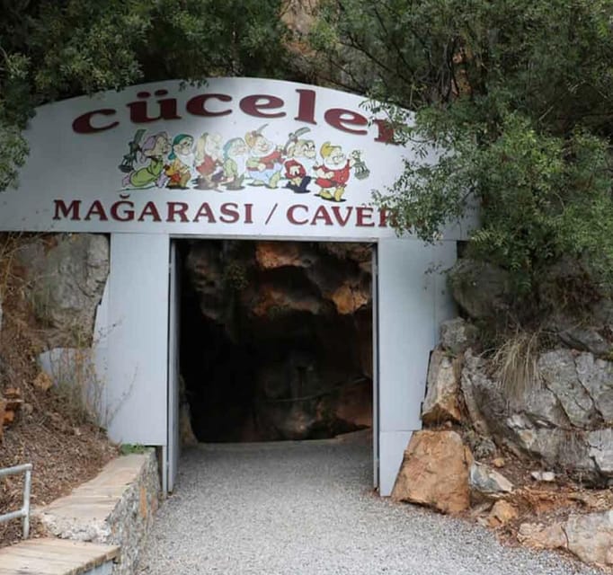 Alanya: Jeep Safari and Sapadere Canyon Tour with Lunch - Sapadere Village Souvenir Stop: Local craft shopping with time math