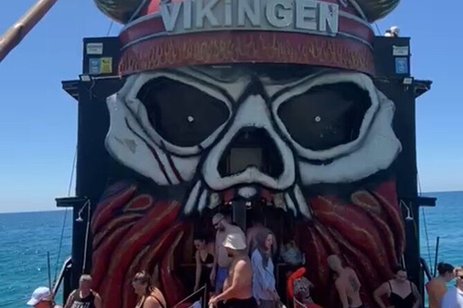 Alanya King of Vikingen All Inclusive Boat Tour - Accessibility, Size, and Comfort Signals