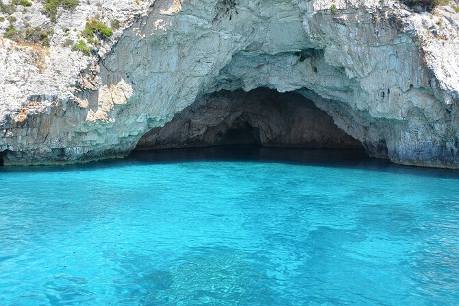 Alanya: Luxury Pirate Boat Tour with Foam Party - A Pirate Boat Day on Alanya’s Coast, Caves, and Swim Breaks
