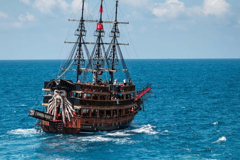 Alanya: Pirate Boat Trip with Lunch and Drinks - Getting picked up, and where you actually start