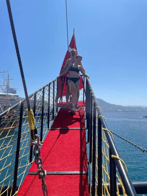 Alanya: Pirate Boat with Lunch and Unlimited Drinks - Price and Value: What You’re Getting for About $15