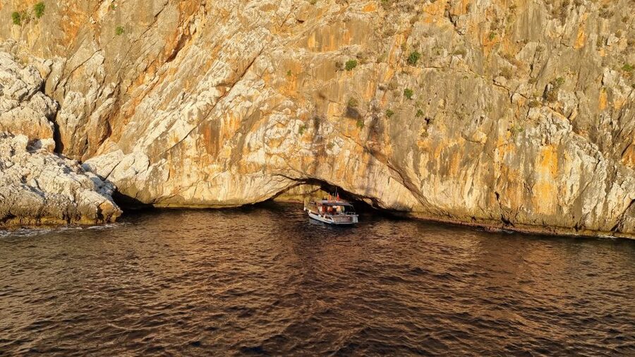 Alanya: Relax Boat Trip With Lunch & Swimming - Key things I’d plan around