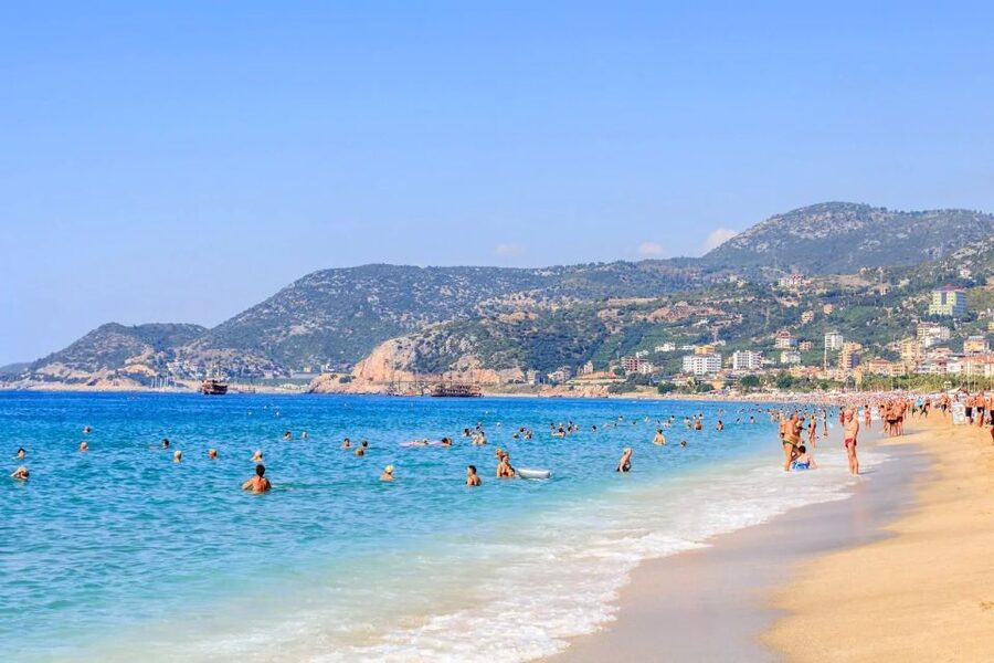 Alanya: Relax Boat Trip With Lunch & Swimming - Sea Caves Along the Castle Walls: Pirates, Lovers, and Phosphorus
