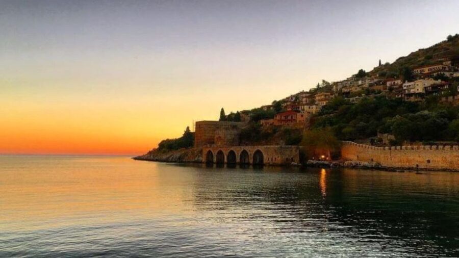Alanya: Sunset Cruise with Dinner - Cleopatra Beach and the Early Coast Drive-By