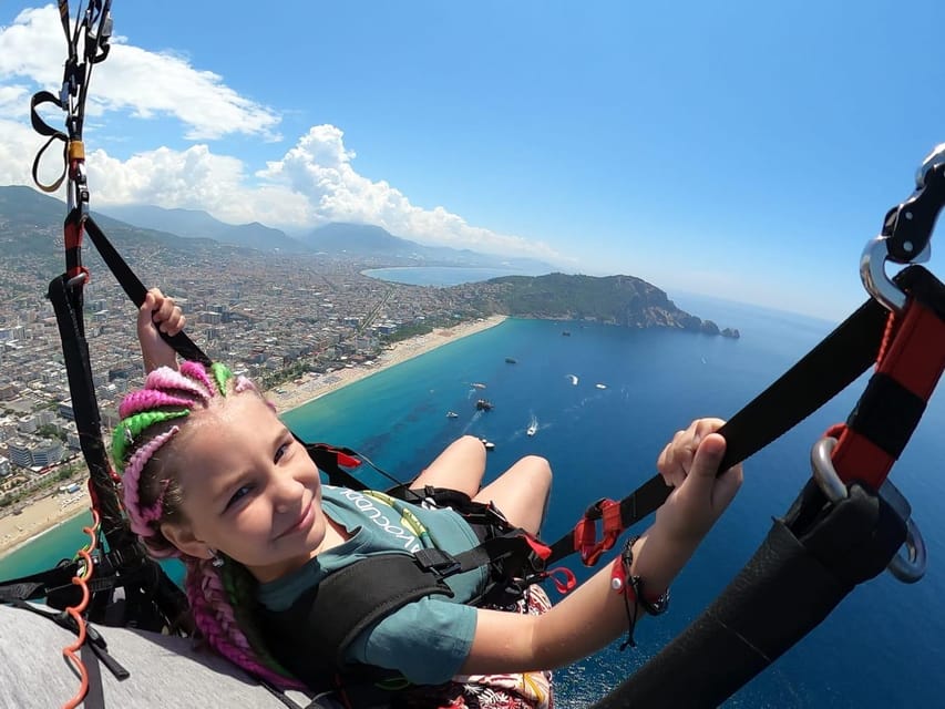 Alanya: Tandem Paragliding Flight to Cleopatra Beach - The Safety Briefing, Waivers, and What You Can and Cannot Bring