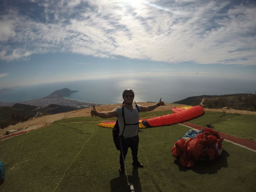 Alanya: Tandem Paragliding from 700m with Meeting or Pick Up - Why 700m tandem paragliding in Alanya feels like the real deal