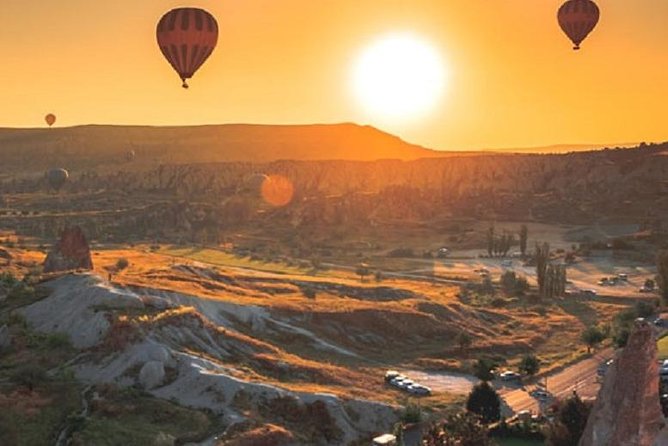 All-in-One Cappadocia Tour: Combined Red and Green Tour - Göreme and Pigeon Valley: quick town context, then cliffs named for pigeons