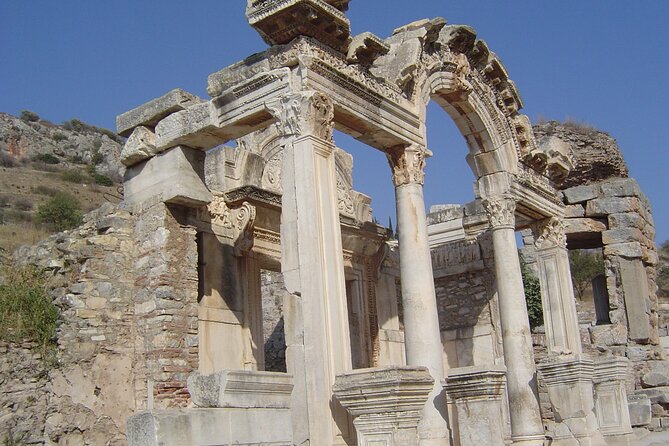 ALL INCLUSIVE Private Ephesus, The House of Mary, Sirince Village - Sirince village on the hill: crafts, church-and-mosque history, and fruity wine