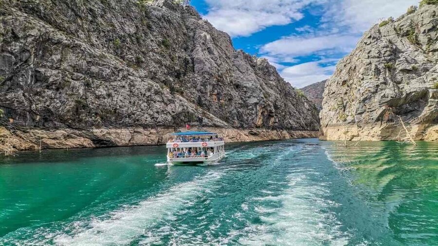 Antalya: Green Canyon Boat Trip with Lunch & Soft Drinks - Getting started from Alanya or Side, and meeting at Green Paradise