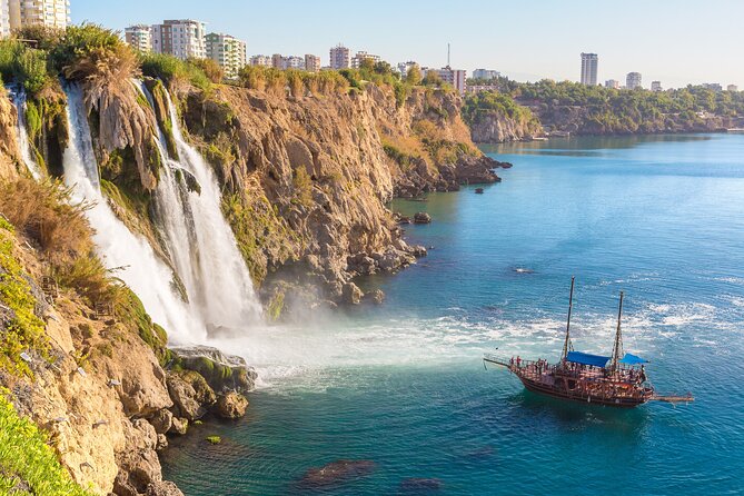 Antalya Guided City Tour with Waterfall - Hadrian’s Gate and the Old Town free-walk zone