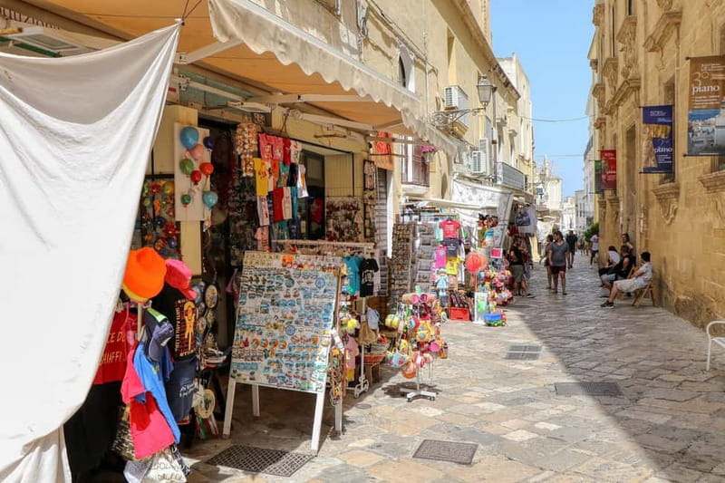 Antalya: Kaleici Old Town Small Group Guided Walking Tour - Hadrian’s Wall and the small clues you can notice if you slow down