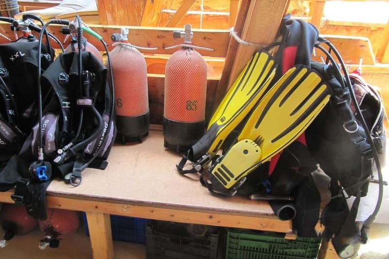 Antalya/Kemer: 2 Dives Scuba Diving Trip with Lunch - Camyuva and Akvaryum Koyu: first underwater session rhythm