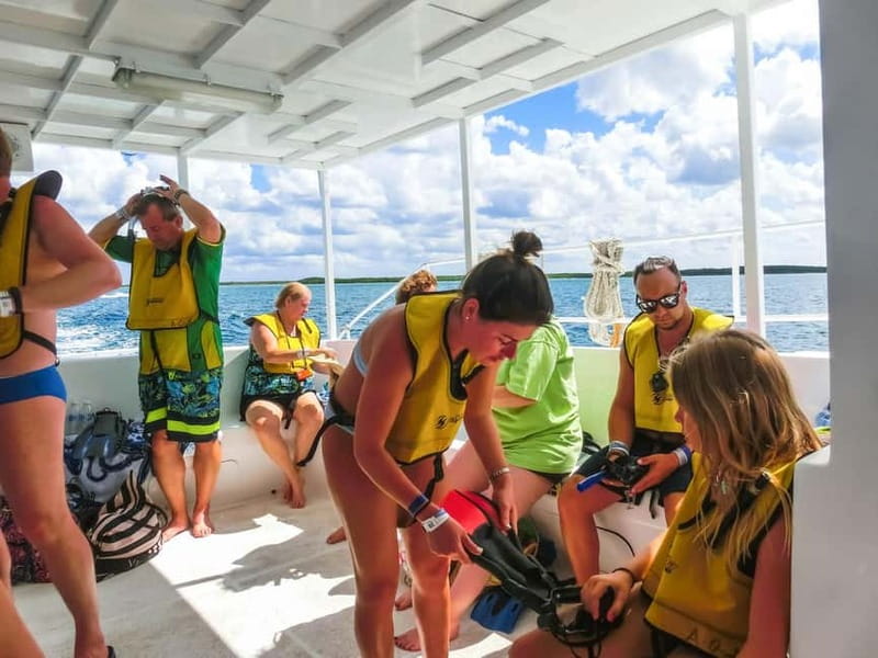 Antalya/Kemer: 2 Dives Scuba Diving Trip with Lunch - Lunch, drinks, and the smart things to bring