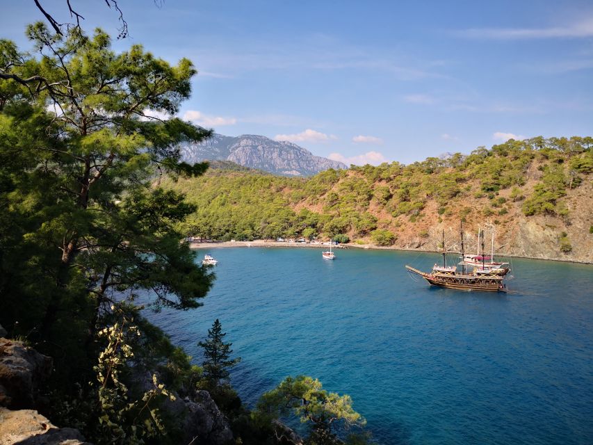 Antalya & Kemer: Pirate Boat Tour With Foam Party & Swimming - Should You Book This Pirate Boat Tour to Phaselis and the Swimming Coves?