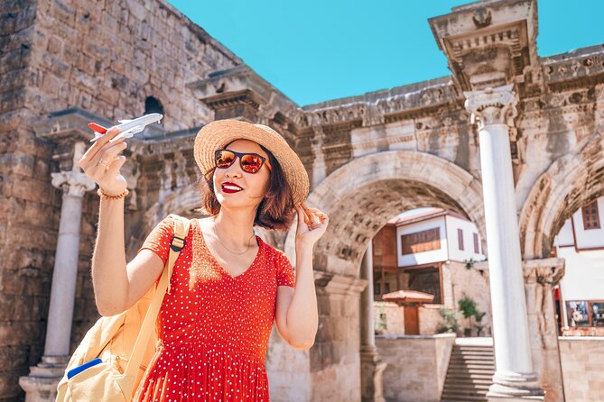Antalya: Old Town Walking Tour incl. Turkish Tea and Baklava - Old Town Bazaar and the marina: fast orientation with real atmosphere