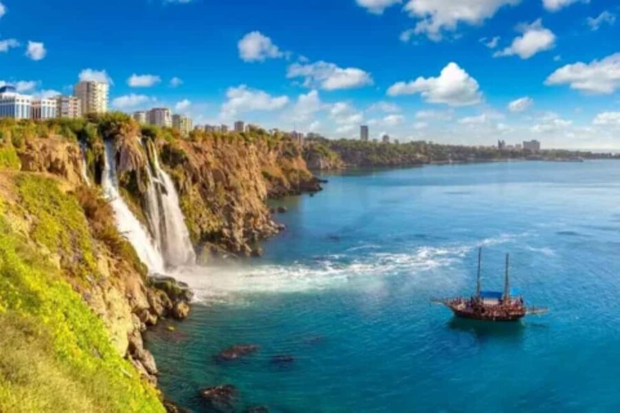 Antalya Tazı Canyon 5-in-1 Rafting & Adventure Super Combo - Manavgat break and lunch: the downtime you will be grateful for