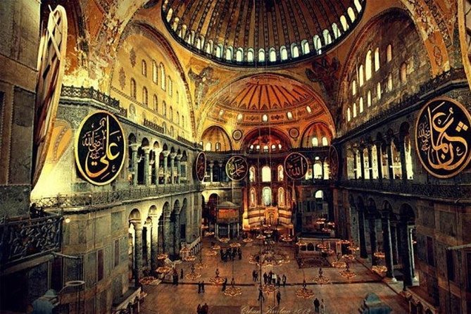 Best Of Istanbul: 1, 2 or 3 Day Private Guided Tour - Day 2: Dolmabahçe Palace, Taksim, the Bosphorus viewpoints, and the Spice Bazaar