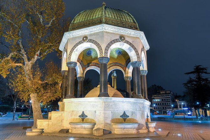 Best of Istanbul in 1 Day - Stop 3: Hippodrome, a quick stop with big name drops