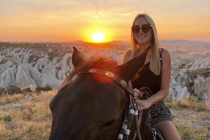 Best Sunrise Horse Riding Tour in Cappadocia - Min.2 pax. - Fairy Chimneys and Uchisar Castle, the Photo Stops That Count