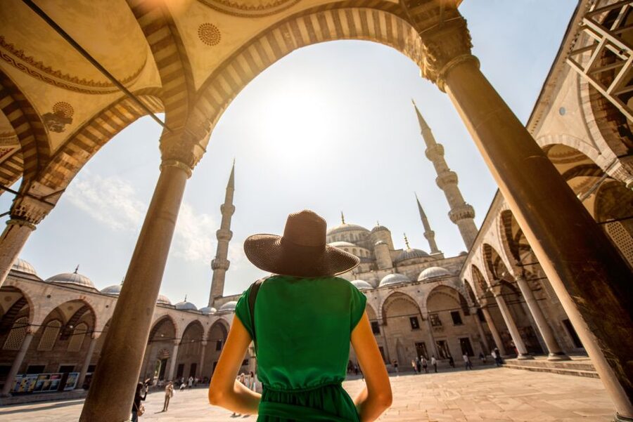 Blue Mosque: Art and Symbolism Guided Group Walking Tour - Elephant-foot pillars and gold minarets, explained like a story