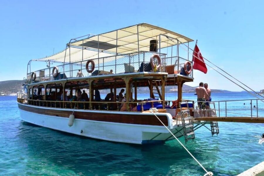 Bodrum Boat Tour with Lunch: Beaches and Islands - Black Island: crystal-clear water and the volcanic hot springs choice