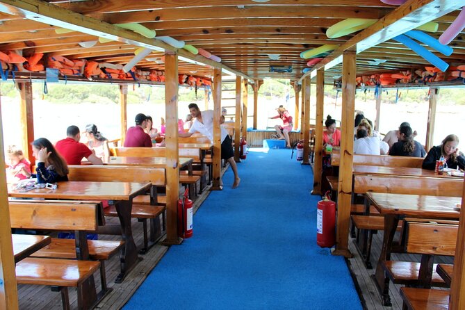 Bodrum Boat Trip With Lunch 11:00 to 17:00 - Lunch on Board: What You’re Eating at Sea