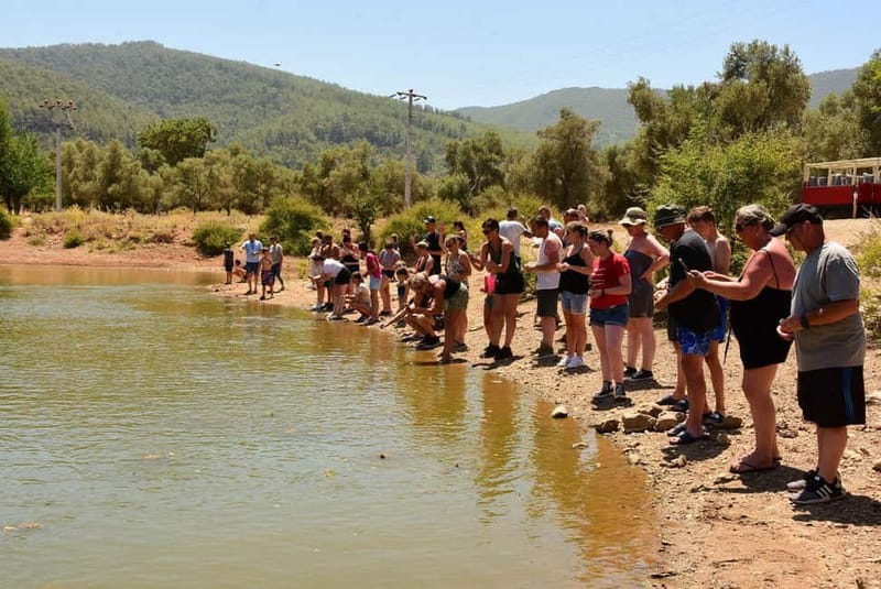 Bodrum: Full-Day Jeep Safari with Lunch - Lunch Included: Traditional Turkish Food and a Local Stop With Stories