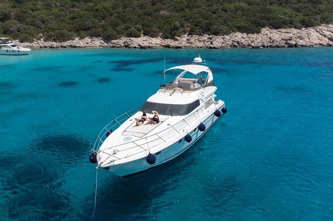 Bodrum Private Motor-Yacht Sunset Tour With Dinner For 3 Hour - The core swim stop: Akvaryum Koyu and why the bay matters
