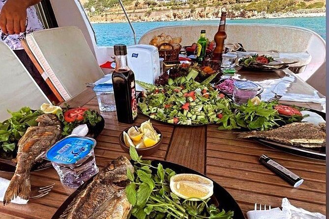 Bodrum Private Motor-Yacht Sunset Tour With Dinner For 3 Hour - Crew service and what Captain Sahin gets right