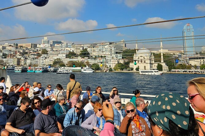 Bosphorus Boat Tour 3 Hour with Asian Side Stop in Istanbul - Bebek to Rumeli Hisarı: mansions, green slopes, and the fortress mood