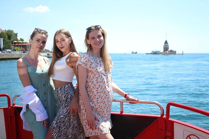 Bosphorus Cruise Boat Tour İstanbul And Golden Horn With Guide - Key Highlights Worth Planning Around