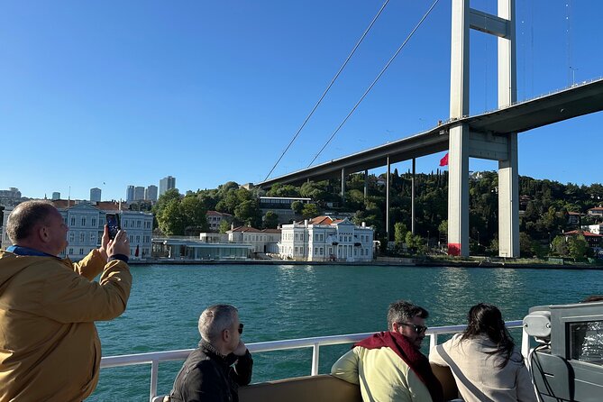Bosphorus Daytime or Sunset Sightseeing Cruise & Audio Guide - A Bosphorus cruise that actually fits a busy day