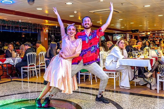 Bosphorus Dinner Cruise & Show with Private Table - Food, seating, and service: why the night feels organized