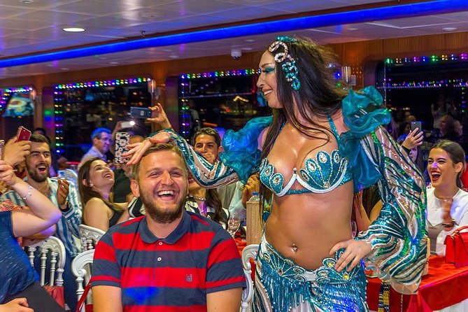 Bosphorus Dinner Cruise & Turkish Night Show (All Inclusive) - Boat Comfort, Seating, and the Smoking Reality