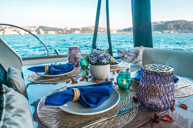 Bosphorus Dinner / Lunch Cruise - Private and Customizable - The on-board meal: where the value really shows