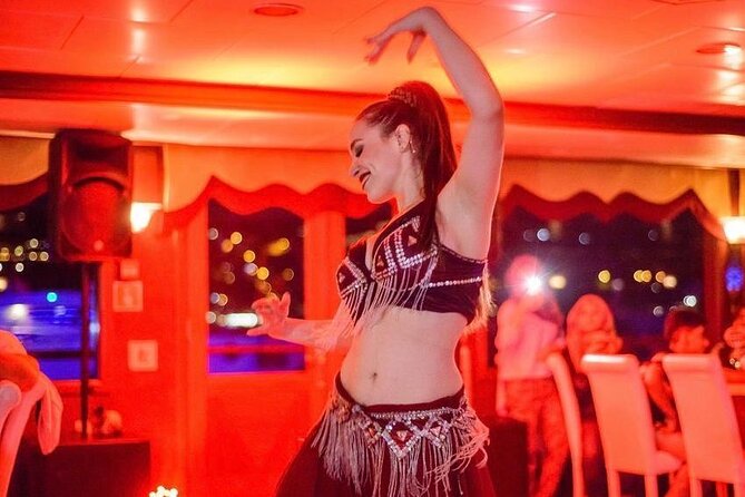 Bosphorus Dinner & Show Cruise (All Inclusive) - A 2.5-hour Bosphorus night plan for dinner, show, and changing views